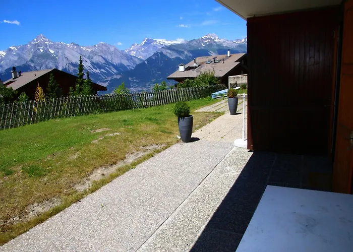 アパート With Nendaz View *