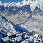 With Nendaz View Apartment *