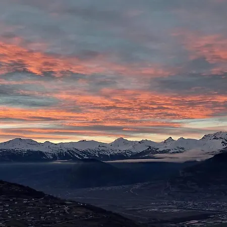 With Nendaz View * Veysonnaz