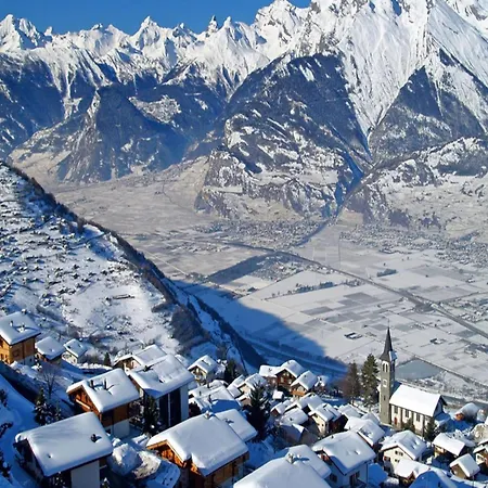 With Nendaz View Apartment *